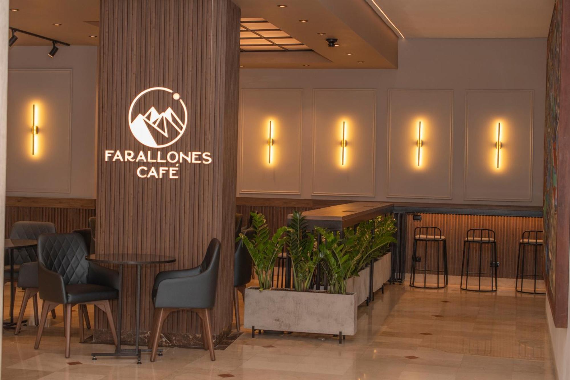Hotel Dann Carlton Cali Bagian luar foto