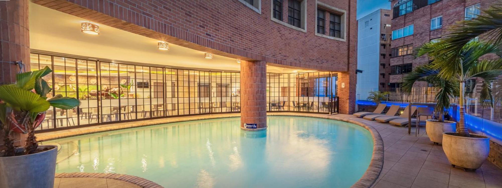 Hotel Dann Carlton Cali Bagian luar foto